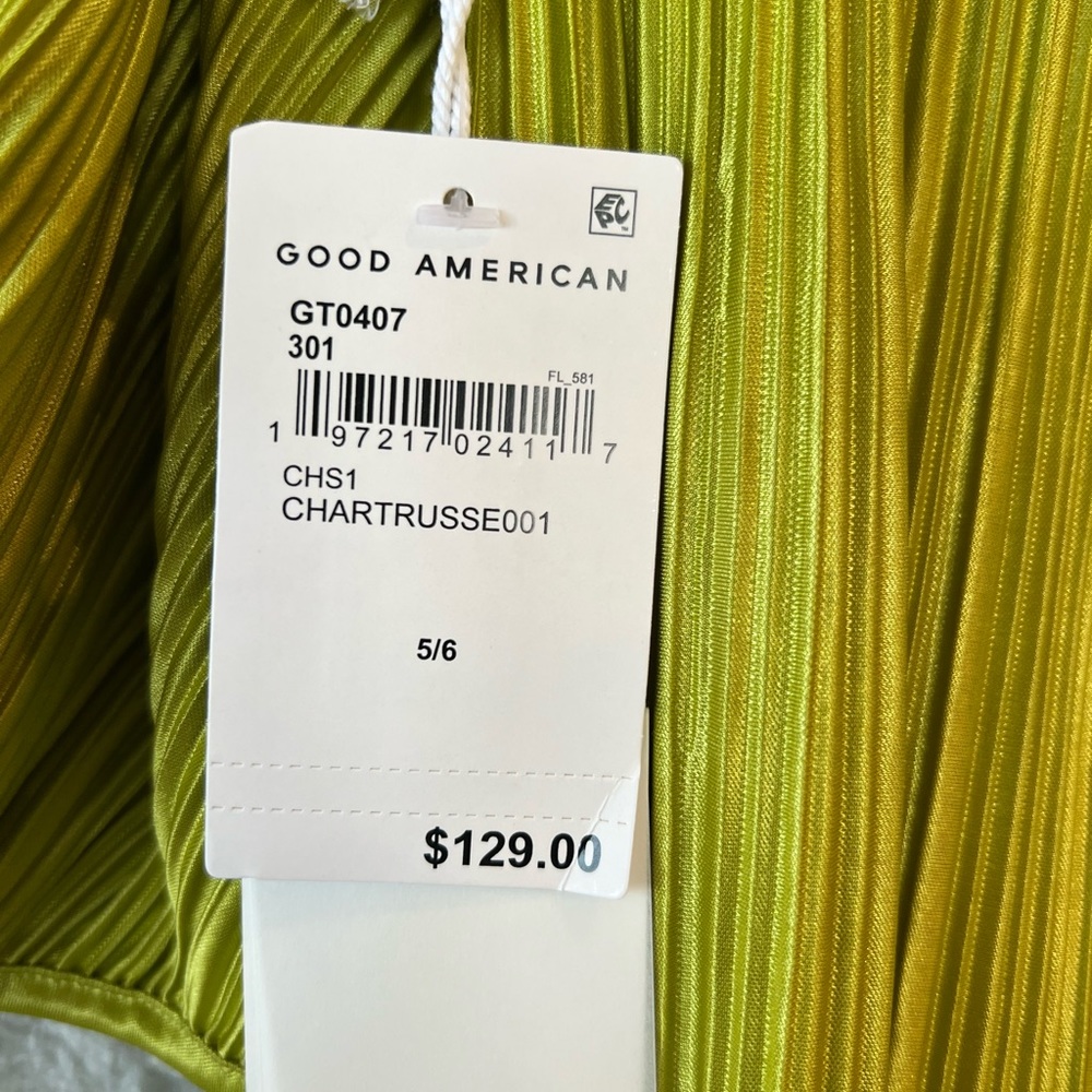 Good American Chartreuse Wide Leg Pants - Picture 11 of 16